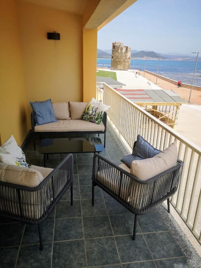 Casa Con Terrazza Fronte Mare Villa Santa Lucia  Exterior photo